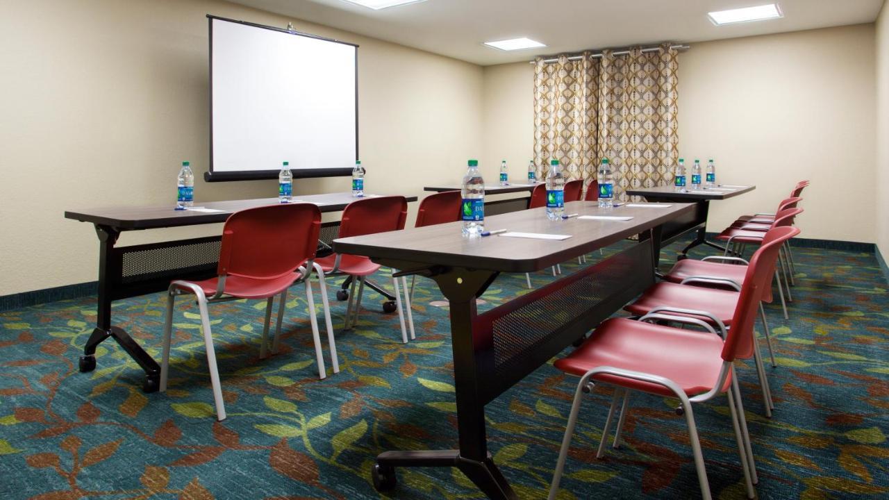 Candlewood Suites Carrollton By Ihg Eksteriør billede